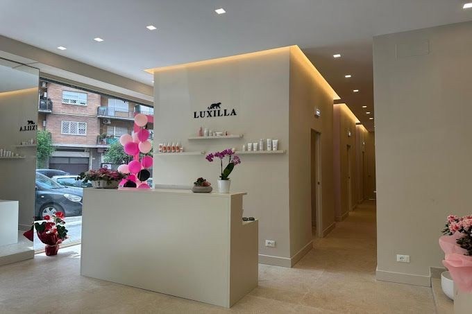 LOCALE COMMERCIALE VIA GIUSEPPE VERONESE